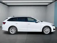 Neu Skoda Octavia 150 PS (110 kW) 2025 Weiß Kombi