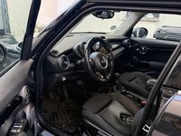 Gebraucht Mini Cooper 136 PS (100 kW) 2016 Schwarz Kleinwagen