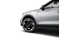 Używany Audi Q2 Advanced Plus 116 KM (85 kW) 2025 Srebrny SUV
