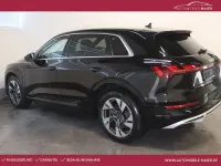 Gebraucht Audi e-tron S-Line 230 kW (313 PS) 2022 Brillantschwarz SUV