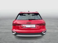 Gebraucht Audi A3 e-tron Ambiente 204 PS (150 kW) 2026 Progressivrot metallic Kleinwagen