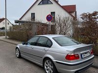 Gebraucht BMW 330 M Sport 231 PS (169 kW) 2001 Silber Limousine