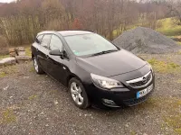 Gebraucht Opel Astra 125 PS (91 kW) 2011 Schwarz Kombi