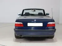 Gebraucht BMW 318 Sport Line 116 PS (85 kW) 1995 Blau Cabrio