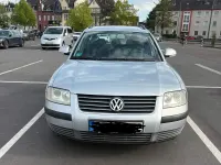Usata VW Passat 102 CV (75 kW) 2005 Grigio Station wagon