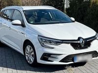 Gebraucht Renault Megane E-Tech 158 PS (116 kW) 2021 Weiß Kombi