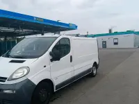 Gebraucht Opel Vivaro 120 PS (88 kW) 2006 Weiß Van / Kleinbus