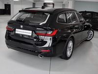 Gebraucht BMW 320e Advantage 204 PS (150 kW) 2022 Schwarz 2 Kombi