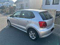 Gebraucht VW Polo Match 69 PS (50 kW) 2013 Silber Kleinwagen