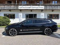 Gebraucht VW Arteon R-line 200 PS (147 kW) 2025 Deep black perleffekt Kombi