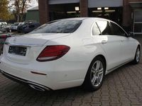 Gebraucht Mercedes E220 194 PS (142 kW) 2017 Weiß Limousine