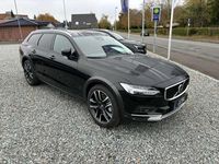 Gebraucht Volvo V90 CC Plus 197 PS (144 kW) 2024 Onyx black / metallic Kombi