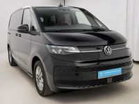 Gebraucht VW Multivan Life 150 PS (110 kW) 2024 Deep black perleffekt Van
