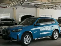 Gebraucht BMW X1 xLine 211 PS (155 kW) 2024 Individual blue bay lagoon (metallic) SUV