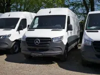 Gebraucht Mercedes Sprinter 150 PS (110 kW) 2023 Arktikweiß Van