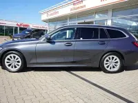 Gebraucht BMW 318 Advantage 150 PS (110 kW) 2020 Grau Limousine
