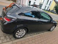 Gebraucht Opel Astra GTC 90 PS (66 kW) 2009 Schwarz Coupé