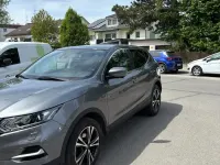 Gebraucht Nissan Qashqai 116 PS (85 kW) 2018 Grau SUV