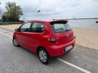 Second-hand VW Fox Style 54 CP (39 kW) 2010 Roșu Hatchback