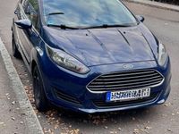 Gebraucht Ford Fiesta SYNC Edition 101 PS (74 kW) 2015 Blau Limousine