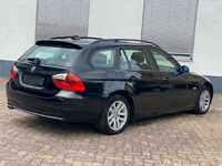gebraucht BMW 318 d Touring *Navi/Bluetooth/2X PDC/Klima*