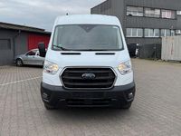 Gebraucht Ford Transit 131 PS (96 kW) 2022 Weiß Van / Kleinbus