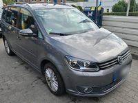 Gebraucht VW Touran 105 PS (77 kW) 2015 Grau Van / Kleinbus
