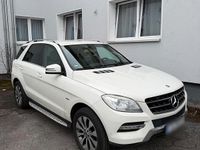 Gebraucht Mercedes ML350 258 PS (189 kW) 2012 Weiß SUV
