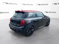 Gebraucht Mini John Cooper Works Chili 231 PS (169 kW) 2019 Midnight black Kleinwagen