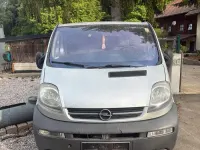 Gebraucht Opel Vivaro 100 PS (73 kW) 2006 Silber Van / Kleinbus