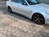 Gebraucht BMW 520 170 PS (125 kW) 2003 Grau Limousine