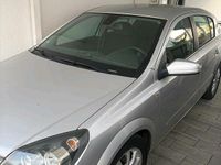 Gebraucht Opel Astra 160 PS (117 kW) 2008 Silber Kleinwagen