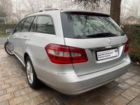 Gebraucht Mercedes E220 Elegance 170 PS (125 kW) 2011 Silber Kombi