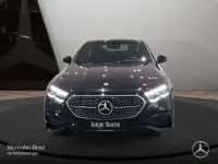 Gebraucht Mercedes E300 AMG 197 PS (144 kW) 2025 Schwarz Limousine