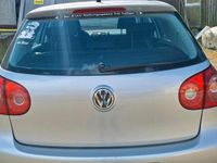 Gebraucht VW Golf V 105 PS (77 kW) 2006 Silber Kleinwagen