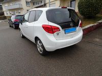 Gebraucht Opel Meriva Active 120 PS (88 kW) 2017 Weiß Van / Kleinbus