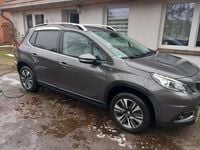 Gebraucht Peugeot 2008 Allure 110 PS (80 kW) 2017 Grau SUV
