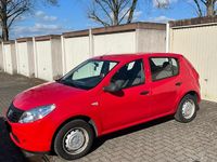 Gebraucht Dacia Sandero Basis 75 PS (55 kW) 2009 Rot Kleinwagen
