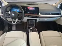 Neu BMW 218 Active Tourer Luxury Line 136 PS (100 kW) 2026 Schwarz Van / Kleinbus