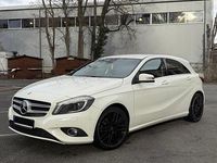 Gebraucht Mercedes A180 109 PS (80 kW) 2015 Weiß Kleinwagen