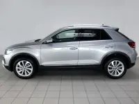 Gebraucht VW T-Roc Style 150 PS (110 kW) 2024 Pyritsilber metallic (metallic) SUV