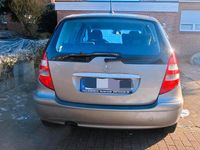 Gebraucht Mercedes A150 95 PS (69 kW) 2006 Beige Kleinwagen