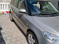 Gebraucht Skoda Fabia 90 PS (66 kW) 2013 Grau Kombi