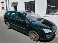 Gebraucht Ford Focus 100 PS (73 kW) 2009 Schwarz Kombi