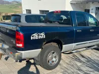 Usado Dodge Ram 345 HP (253 kW) 2005 Azul Pickup