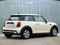 Gebraucht Mini ONE Classic 102 PS (75 kW) 2022 Weiß Kleinwagen