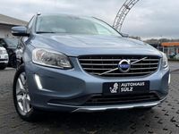 Gebraucht Volvo XC60 Summum 306 PS (225 kW) 2016 Mussel blue / metallic (metallic) SUV