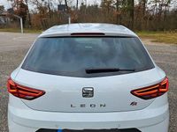 Usado Seat Leon FR 125 HP (91 kW) 2018 Branco Sedan