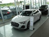 Gebraucht Audi A3 S-Line 150 PS (110 kW) 2024 Weiß Limousine