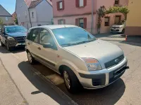 Gebraucht Ford Fusion 100 PS (73 kW) 2009 Silber Kleinwagen